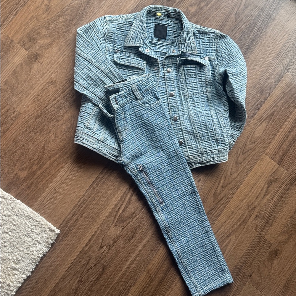 Givenchy Jean Set .